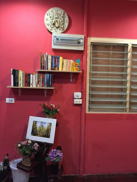 Ricos Honey Place Guesthouse Bangkok Zewnętrze zdjęcie