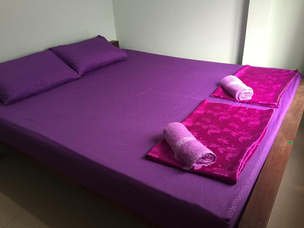 Ricos Honey Place Guesthouse Bangkok Zewnętrze zdjęcie