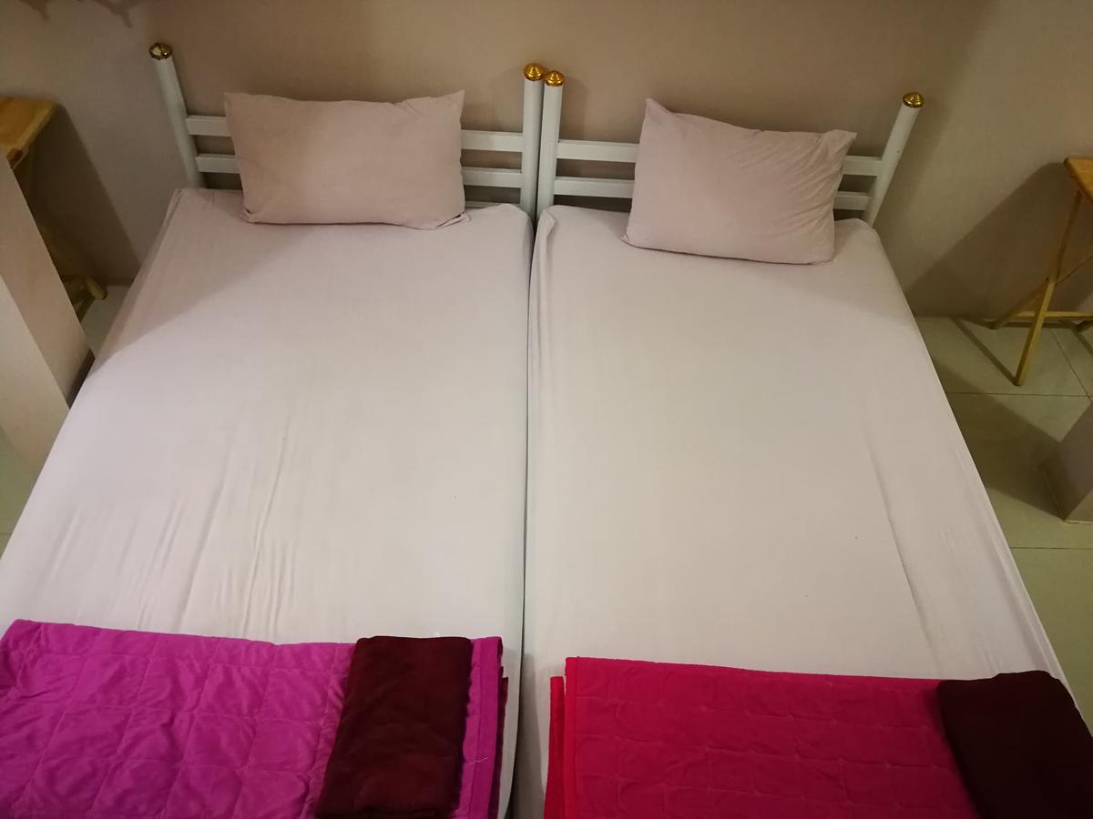 Ricos Honey Place Guesthouse Bangkok Zewnętrze zdjęcie